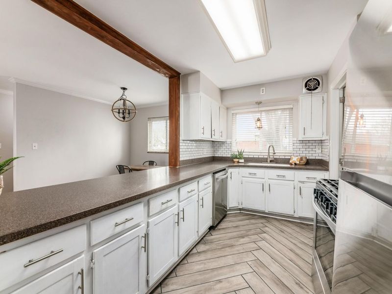 131 E Stanton Avenue, Columbus, OH 43214 Photo 17