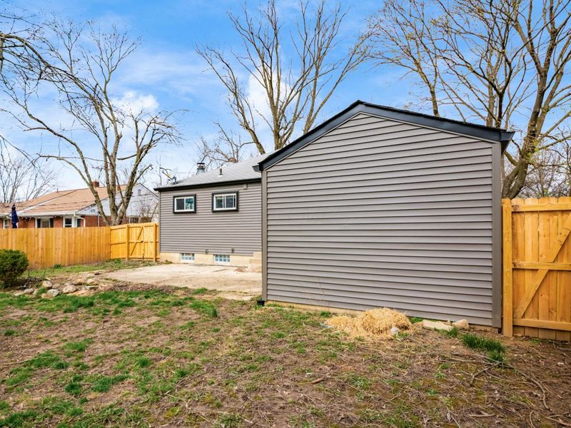 131 E Stanton Avenue, Columbus, OH 43214 Photo 38
