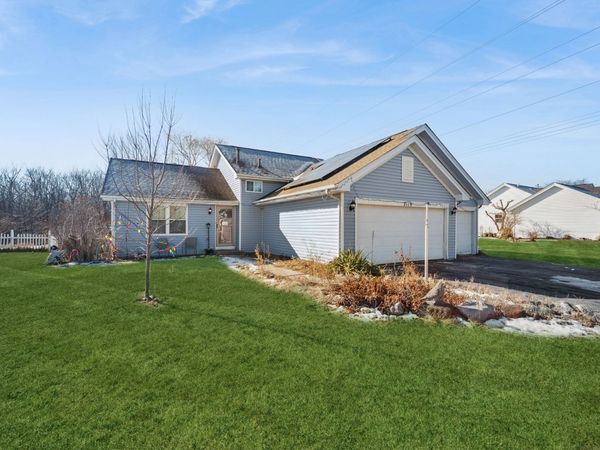 2119 Wynnwood Drive , Belvidere, IL 61008