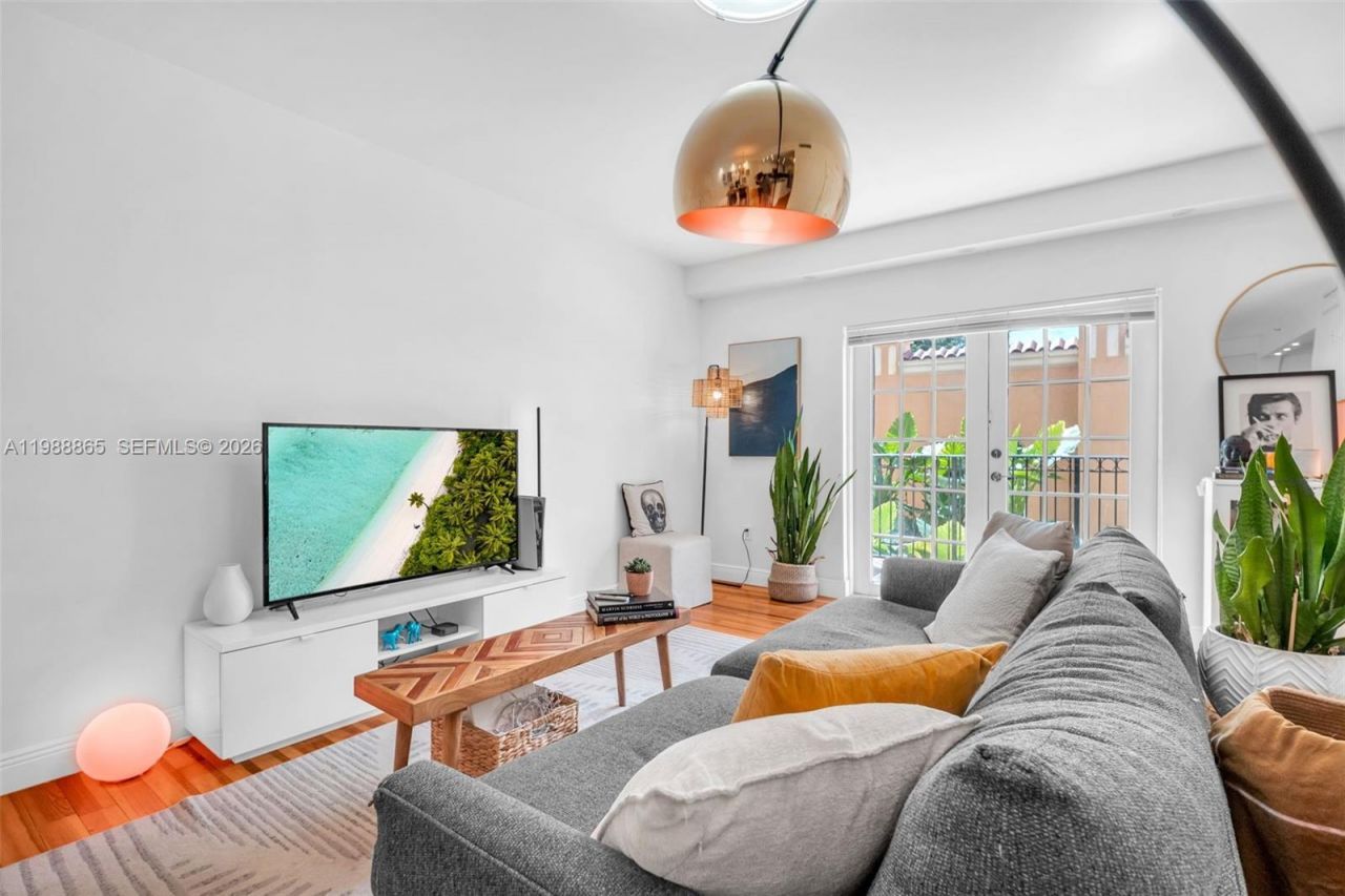 1400 Salzedo St , Unit 108, Coral Gables, FL 33134 Photo