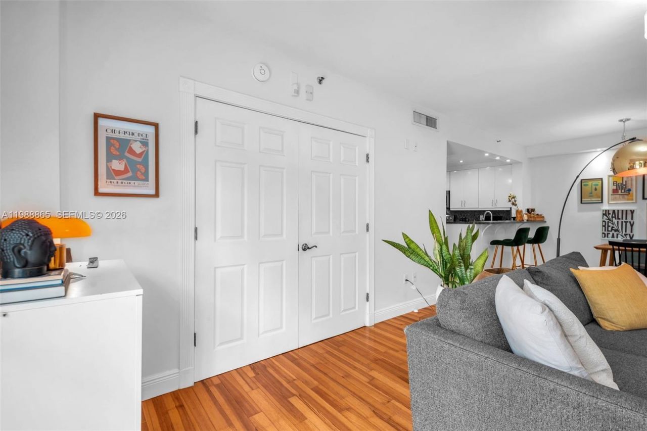 1400 Salzedo St , Unit 108, Coral Gables, FL 33134 Photo