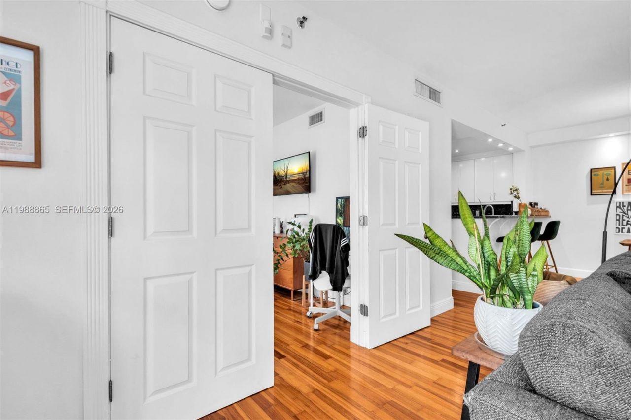 1400 Salzedo St , Unit 108, Coral Gables, FL 33134 Photo