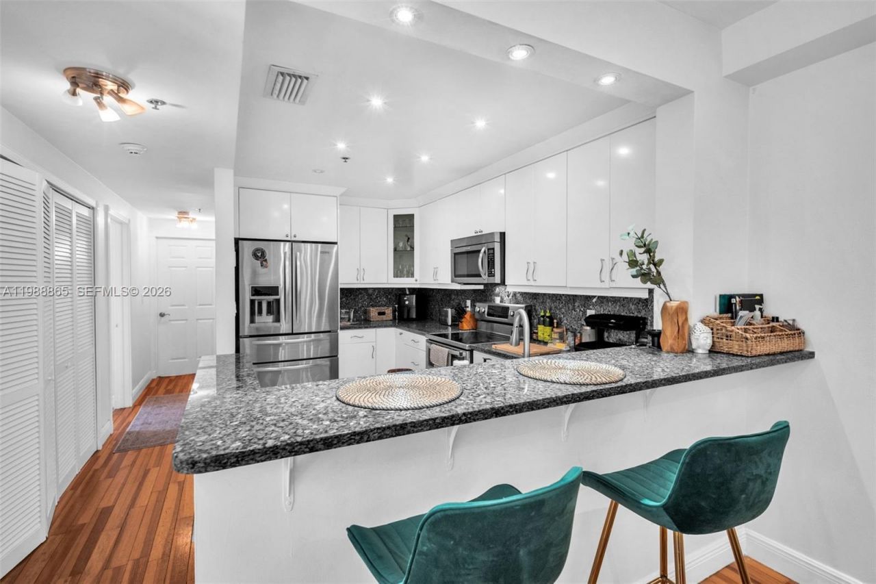 1400 Salzedo St , Unit 108, Coral Gables, FL 33134 Photo