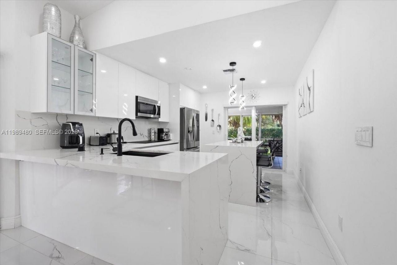 2570 SE 7th Pl, Homestead, FL 33033 Photo