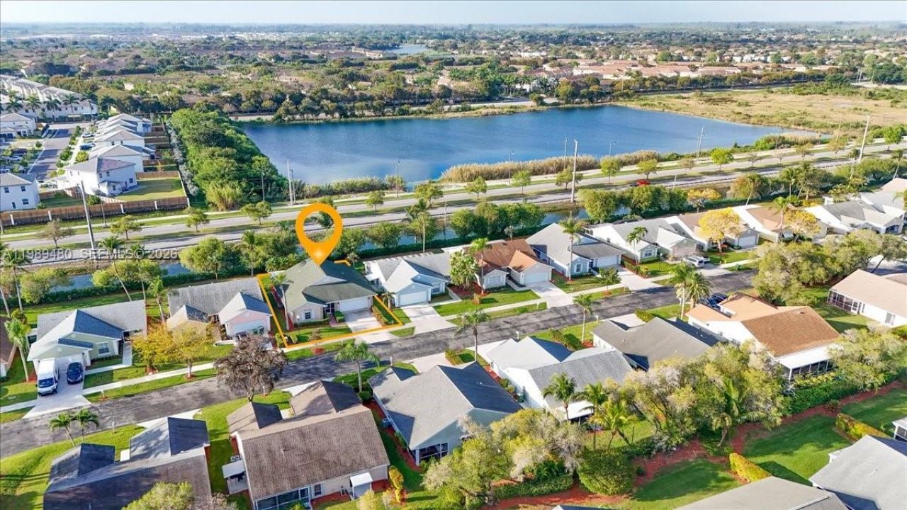 2570 SE 7th Pl, Homestead, FL 33033 Photo