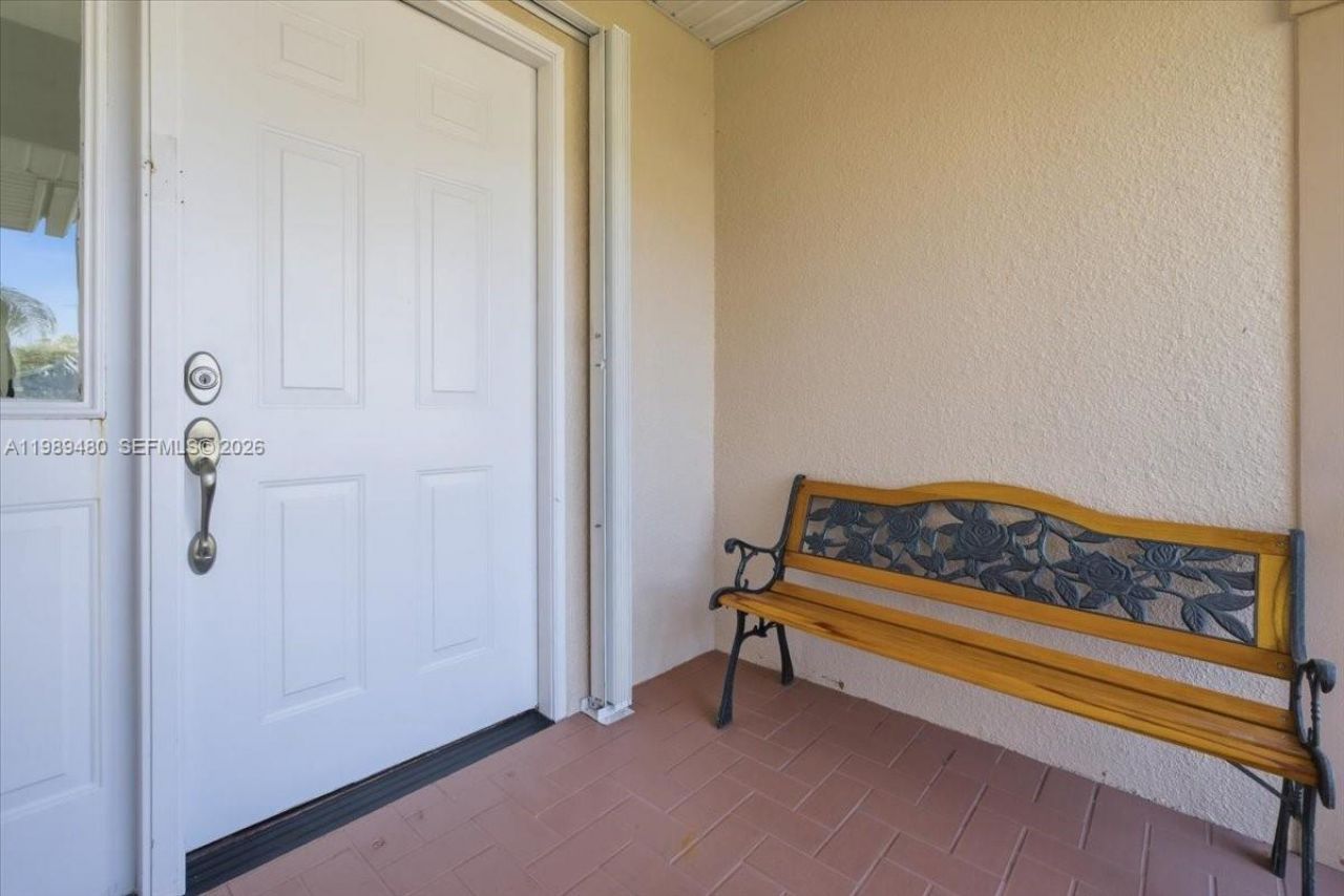 2570 SE 7th Pl, Homestead, FL 33033 Photo