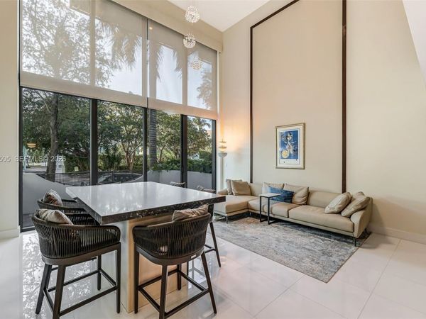 6000 Collins Ave , Unit 112, Miami Beach, FL 33140