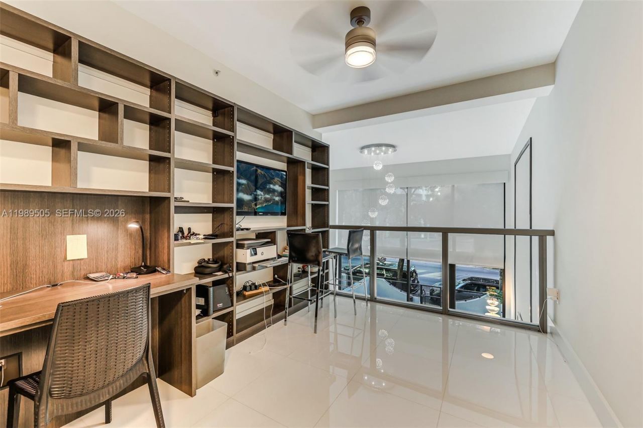 6000 Collins Ave , Unit 112, Miami Beach, FL 33140 Photo