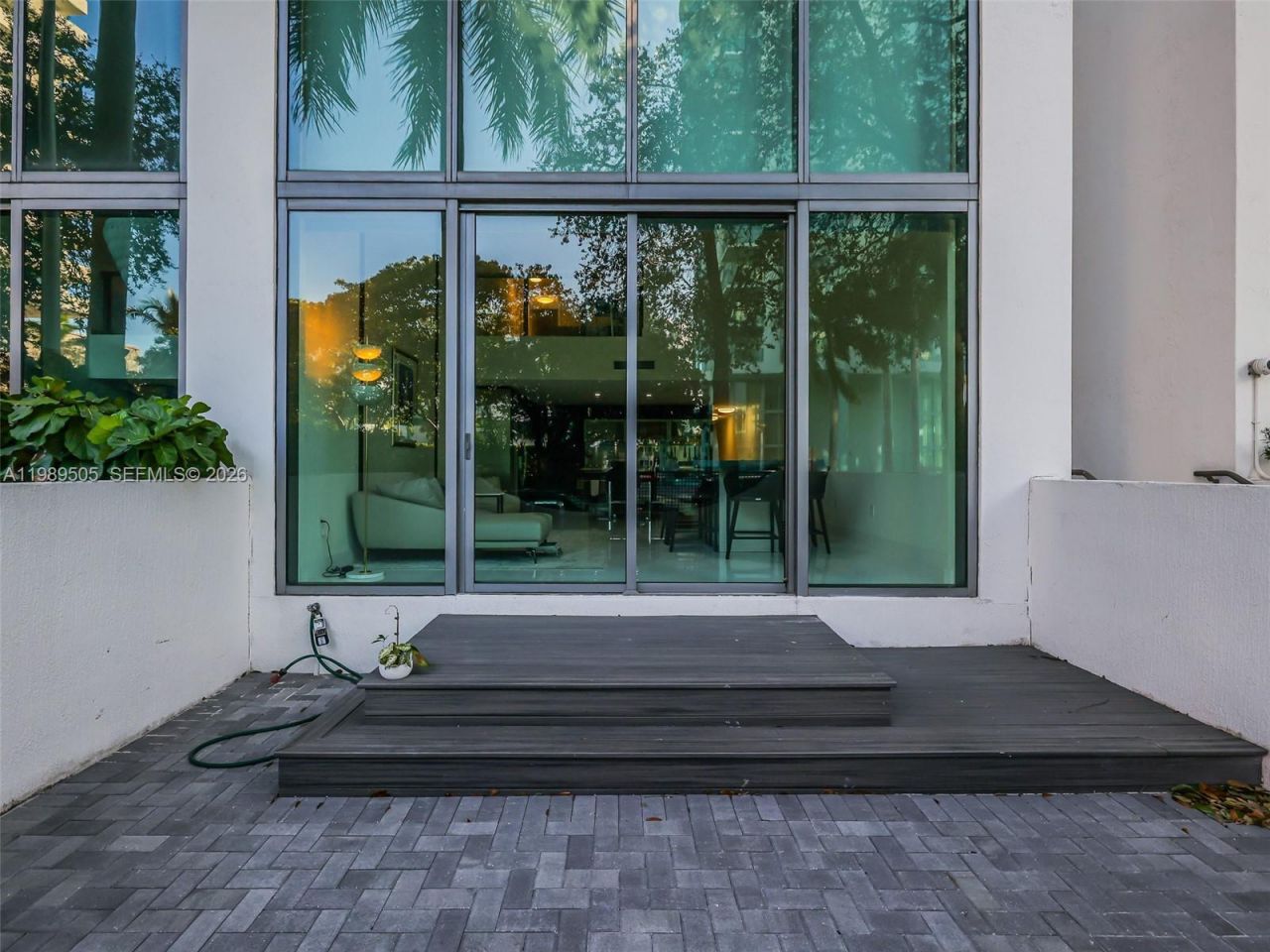 6000 Collins Ave , Unit 112, Miami Beach, FL 33140 Photo