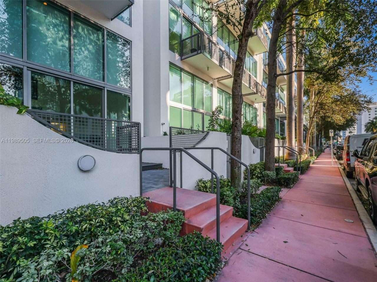 6000 Collins Ave , Unit 112, Miami Beach, FL 33140 Photo