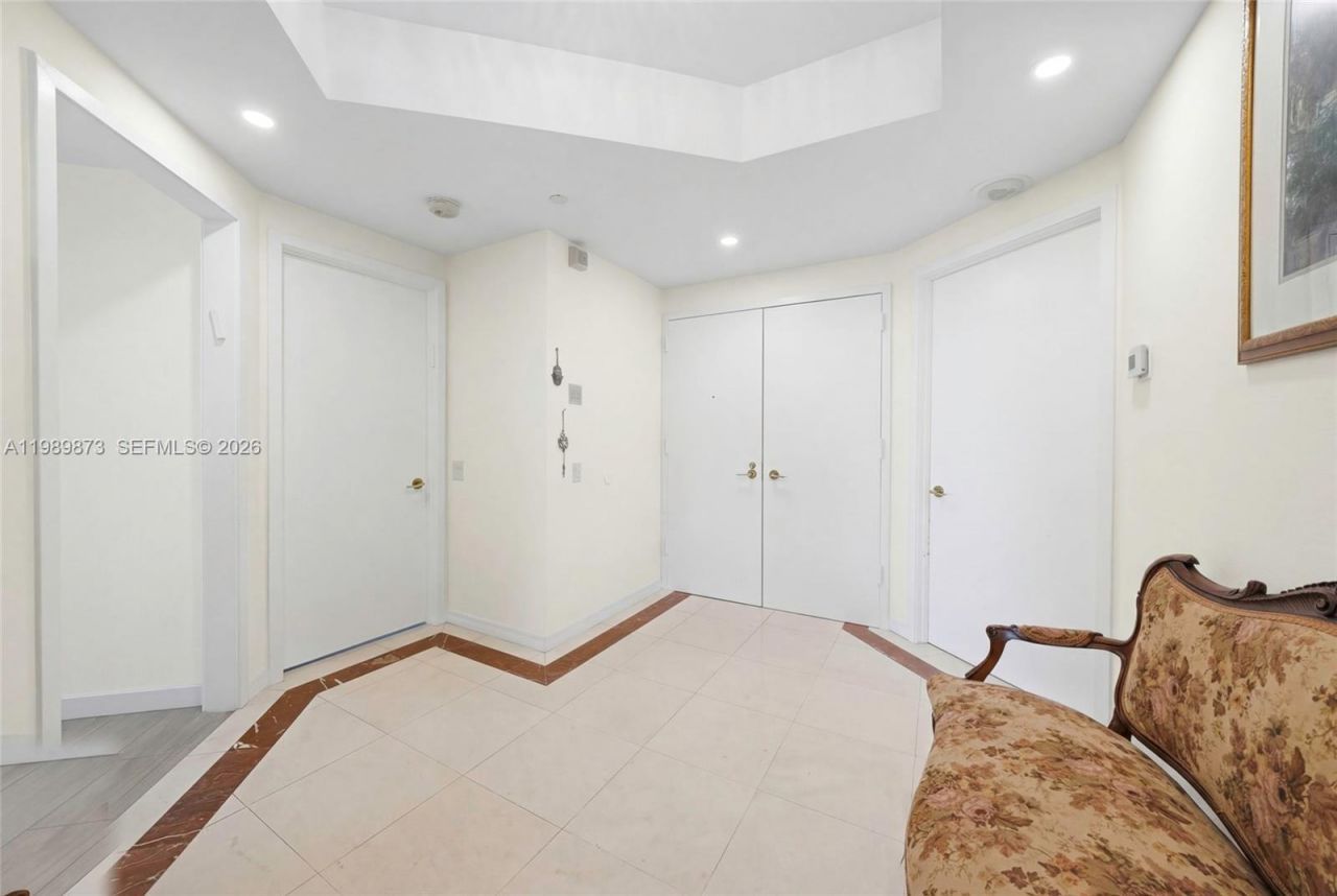 3801 NE 207th St, Unit 1203, Aventura, FL 33180 Photo