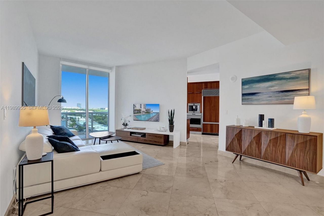 16001 Collins Ave, Unit 805, Sunny Isles Beach, FL 33160 Photo