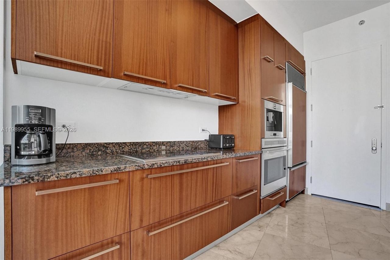16001 Collins Ave, Unit 805, Sunny Isles Beach, FL 33160 Photo