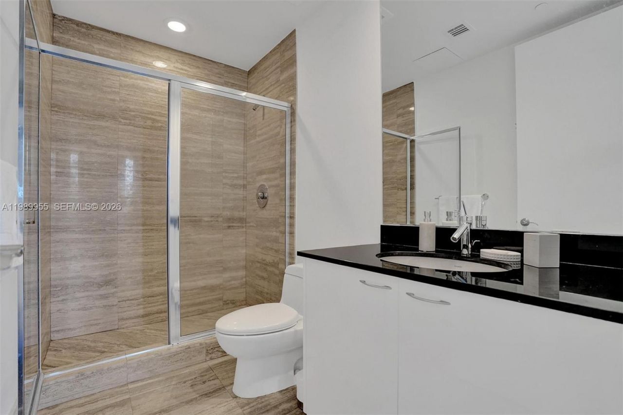 16001 Collins Ave, Unit 805, Sunny Isles Beach, FL 33160 Photo