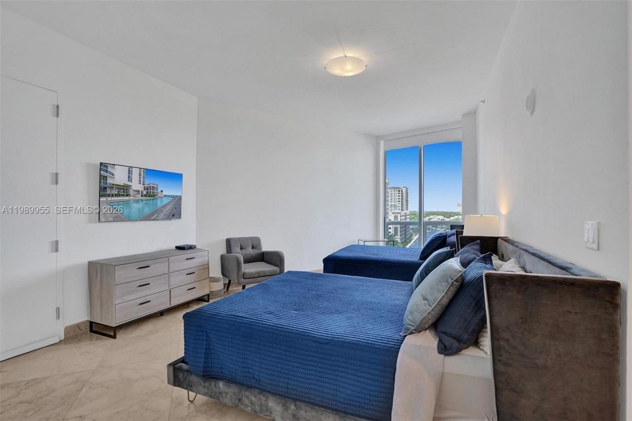 16001 Collins Ave, Unit 805, Sunny Isles Beach, FL 33160 Photo