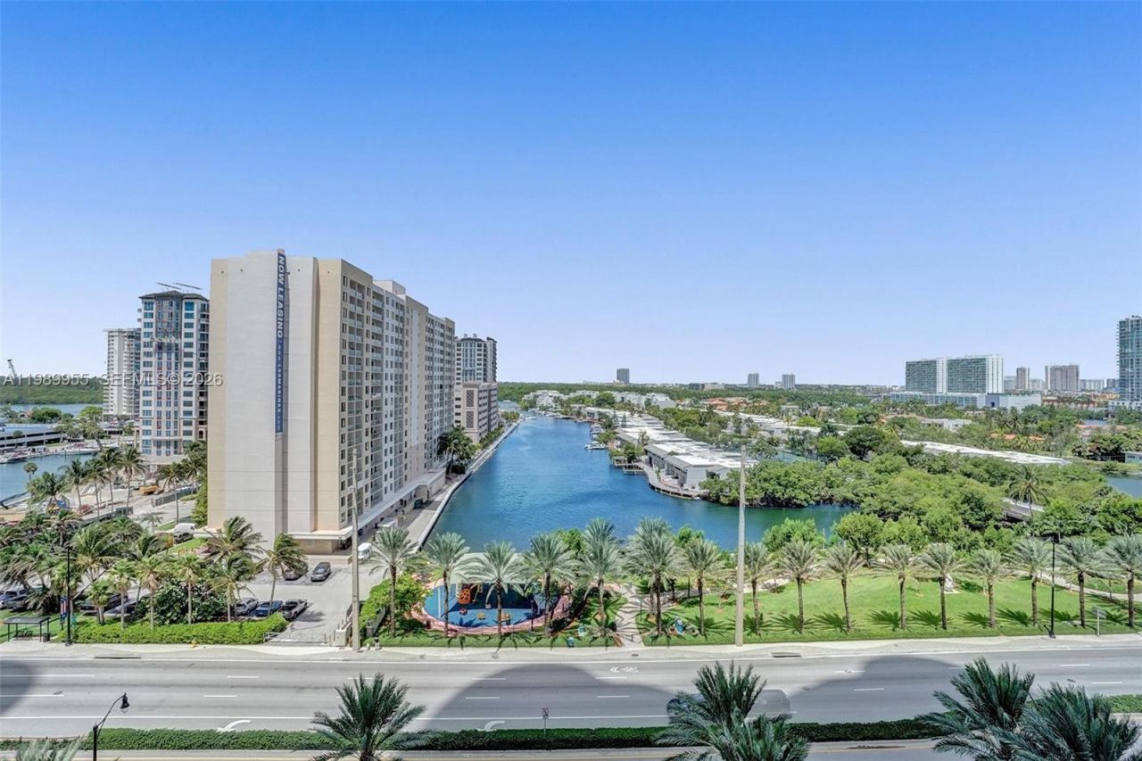16001 Collins Ave, Unit 805, Sunny Isles Beach, FL 33160 Photo