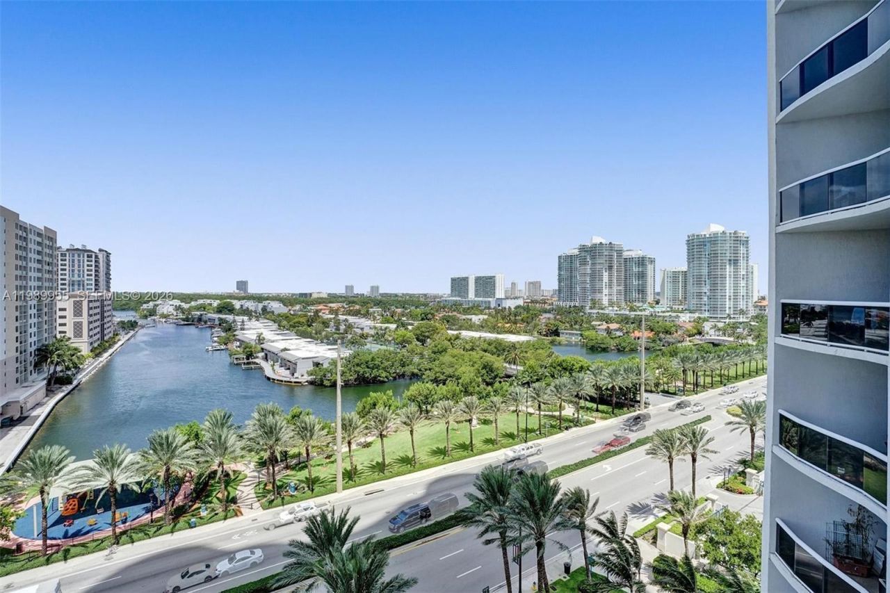 16001 Collins Ave, Unit 805, Sunny Isles Beach, FL 33160 Photo