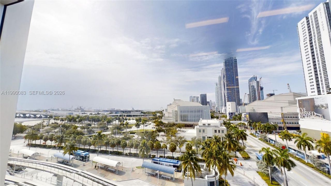 1501 Biscayne Blvd , Unit 5C, Miami, FL 33132 Photo