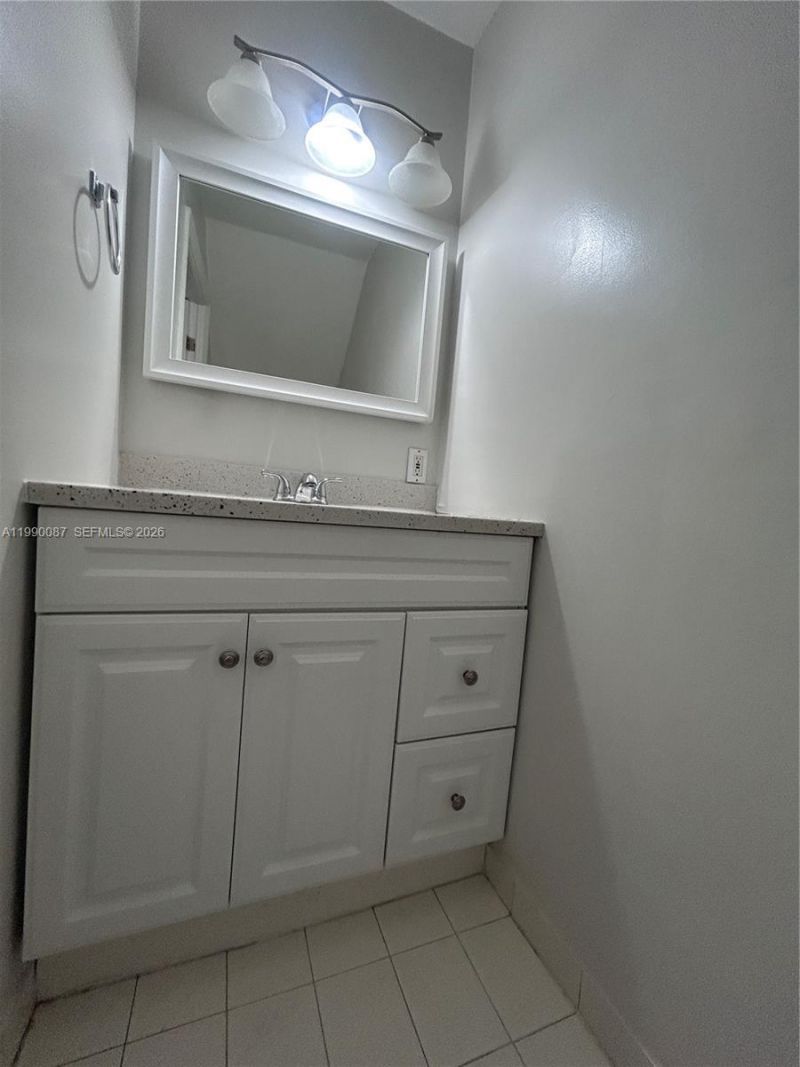 8260 NW 10th, Unit 7, Miami, FL 33126 Photo