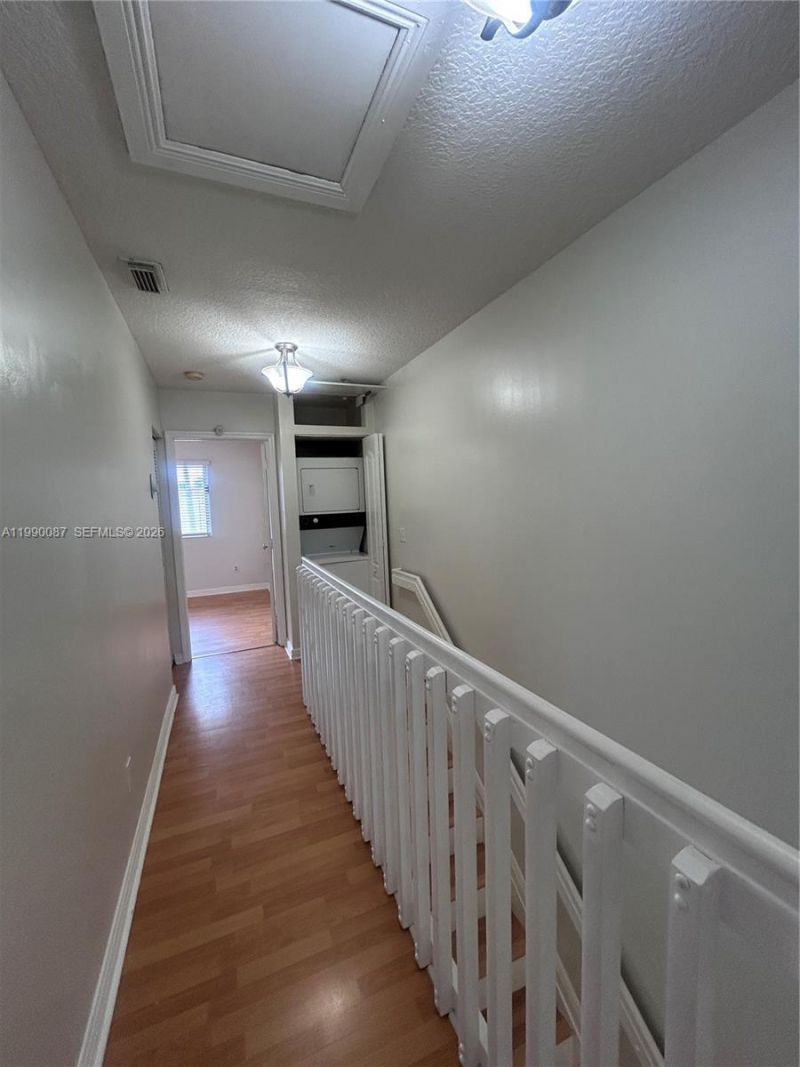 8260 NW 10th, Unit 7, Miami, FL 33126 Photo