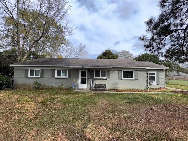 9035 Irvington Court, Irvington, AL 36544