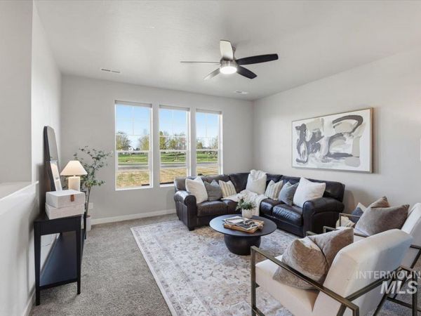 5764 W Stadium Ln, Eagle, ID 83616