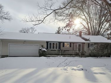 11 Brook Knoll Road, Horseheads, NY 14845