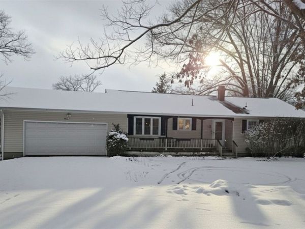 11 Brook Knoll Road, Horseheads, NY 14845