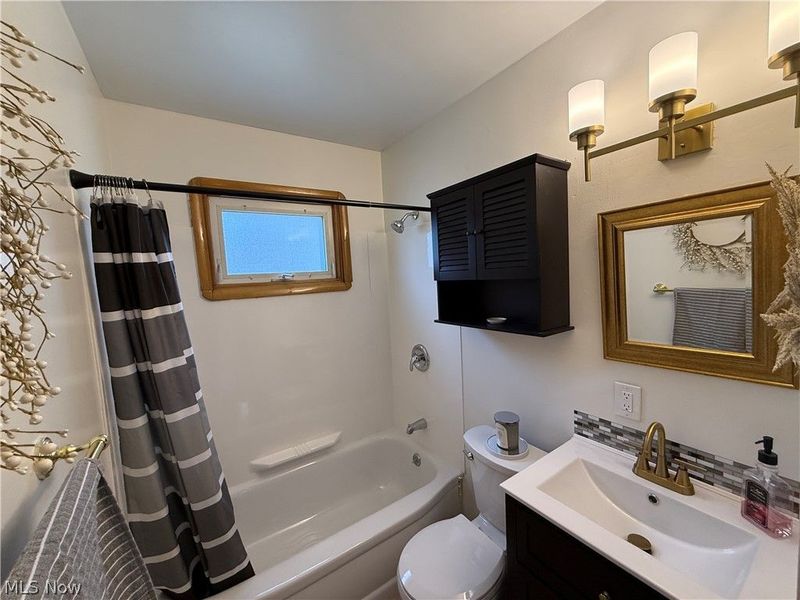 17201 Martha Road, Cleveland, OH 44135 Photo 12