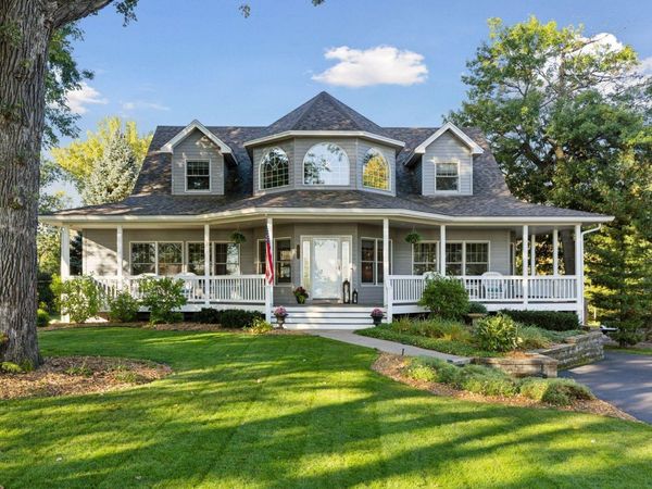 5371 W Bald Eagle Boulevard, White Bear Twp, MN 55110