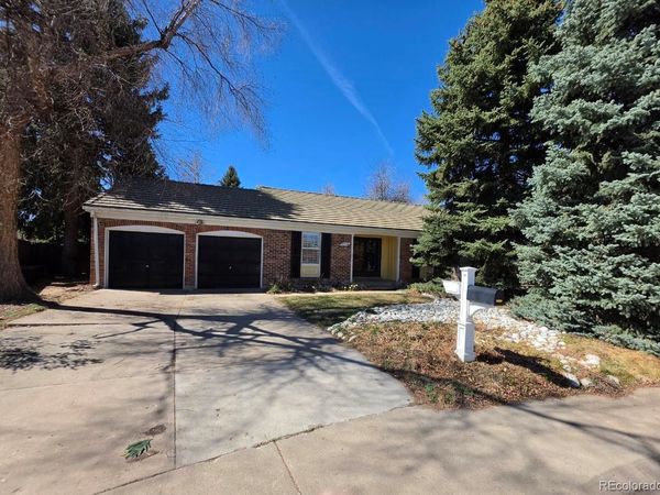 2713 S Paris Place, Aurora, CO 80014