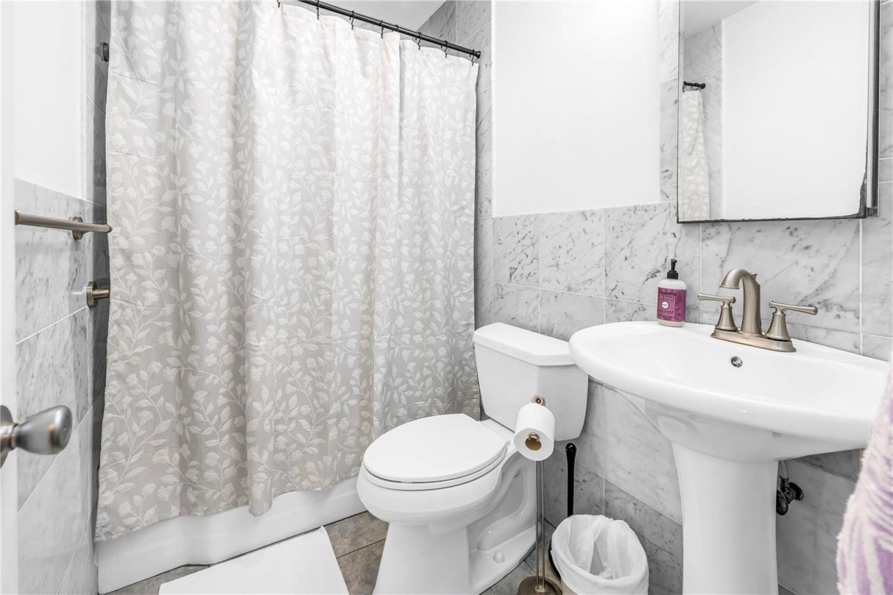 2334 Prospect Street , Sarasota, FL 34239 Photo