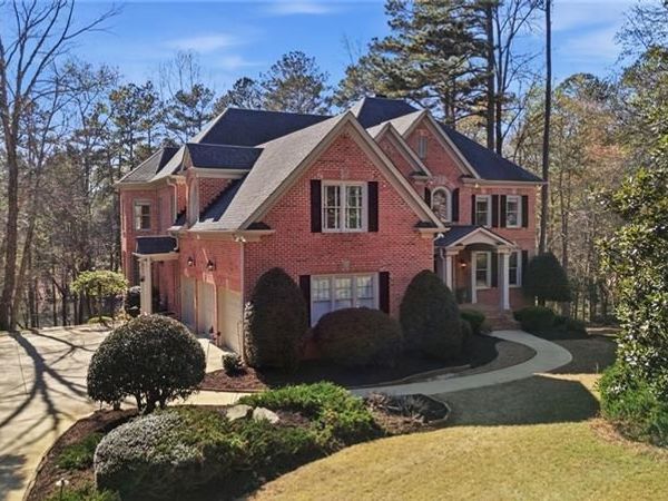 2110 Wood Cove Drive, Cumming, GA 30041