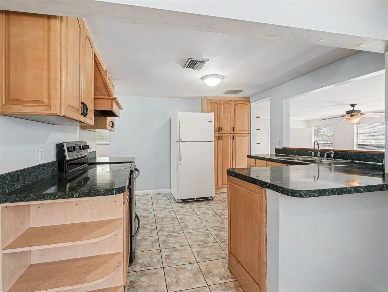 4712 30th Street W, Bradenton, FL 34207 Photo