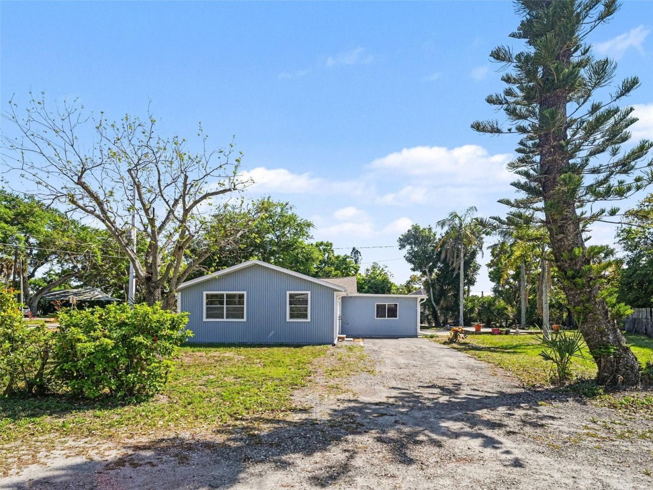 4712 30th Street W, Bradenton, FL 34207 Photo