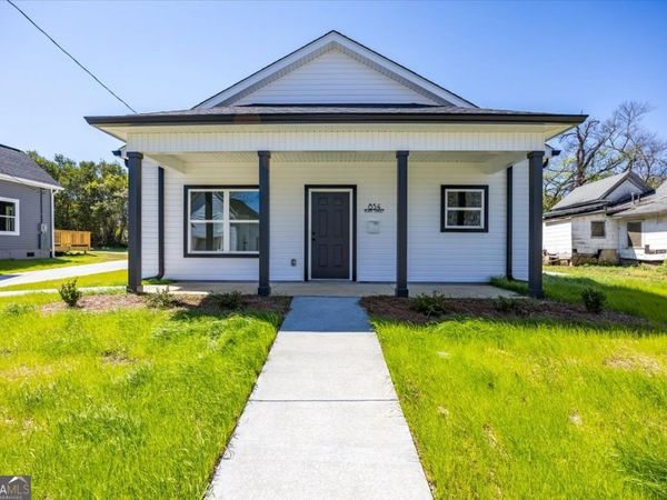 854 Plant Street, Macon, GA 31201