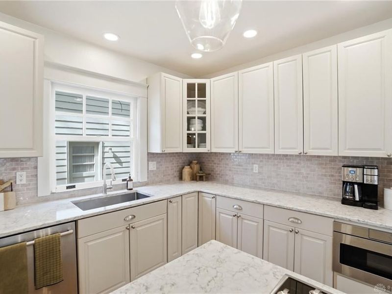 201 Rubicon Road, Oakwood, OH 45409 Photo 13