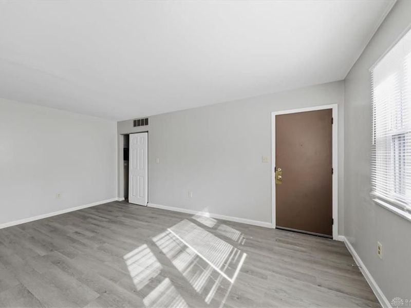 321 S Harbine Avenue, Dayton, OH 45403 Photo 13