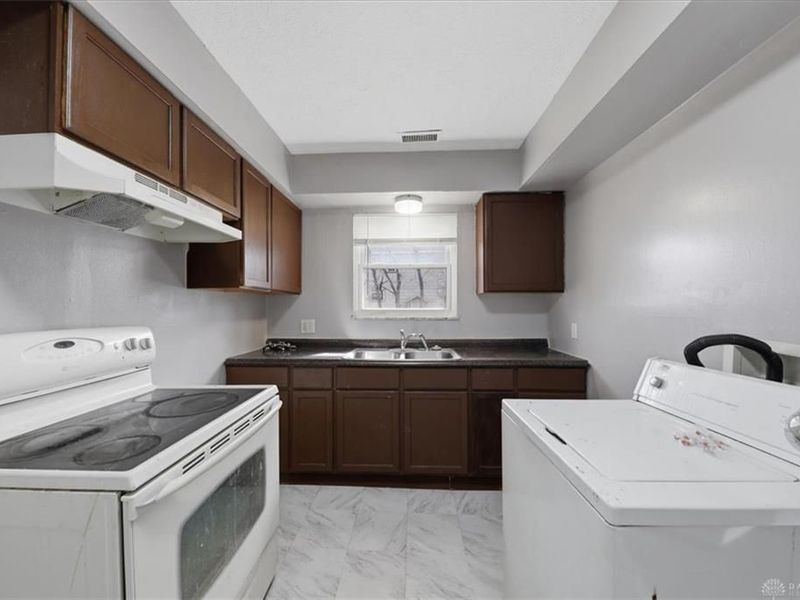 321 S Harbine Avenue, Dayton, OH 45403 Photo 34