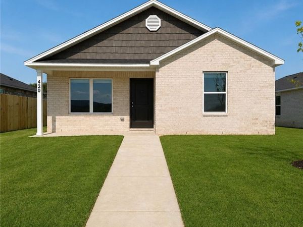 420 Shasta Street, Prairie Grove, AR 72753