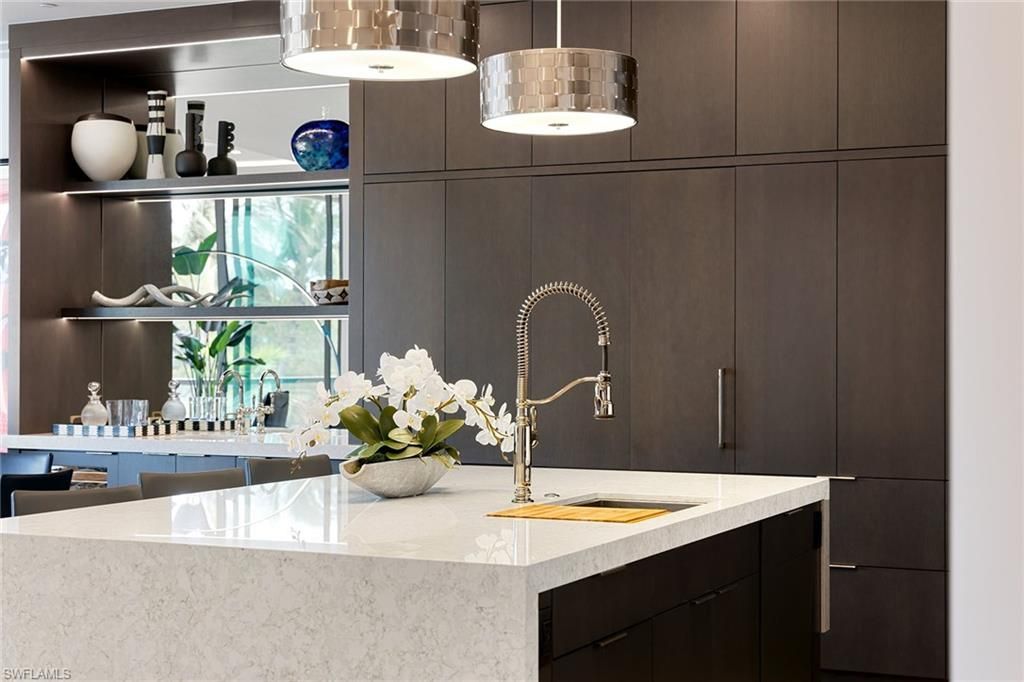 495 5th St S, Unit #304, Naples, FL 34102 Photo