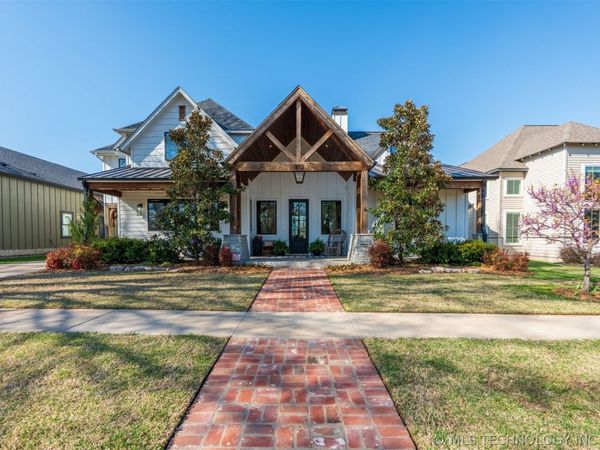 312 E Dallas Street , Broken Arrow, OK 74012