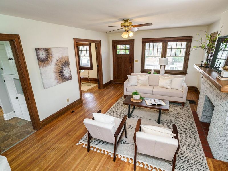 2771 Indianola Avenue, Columbus, OH 43202 Photo 12