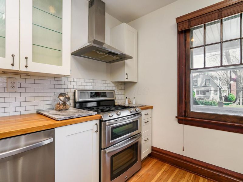 2771 Indianola Avenue, Columbus, OH 43202 Photo 17