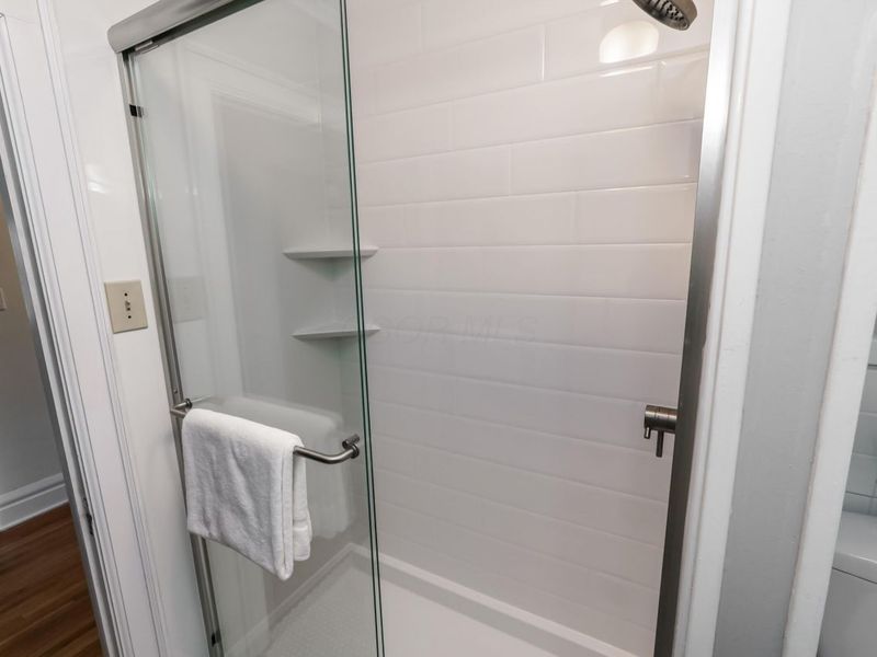 2771 Indianola Avenue, Columbus, OH 43202 Photo 29