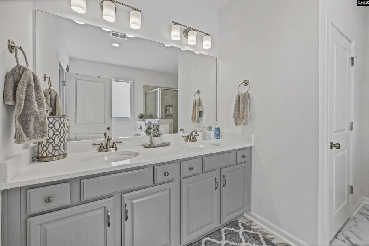 1065 Catskills Way  Photo 21