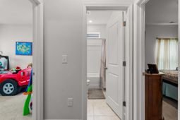 1176 Harbison Circle  photo 4