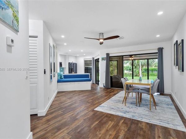 385 NW 36th Avenue, Deerfield Beach, FL 33442