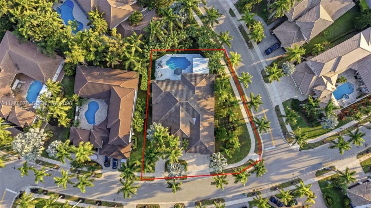 1397 Victoria Isle Dr , Weston, FL 33327 Photo