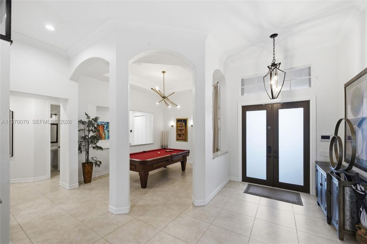 1397 Victoria Isle Dr , Weston, FL 33327 Photo